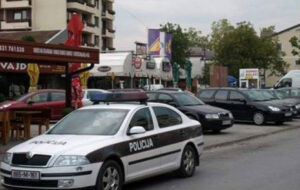 232BF5BB 3566 419A B616 0CEB2B60B456