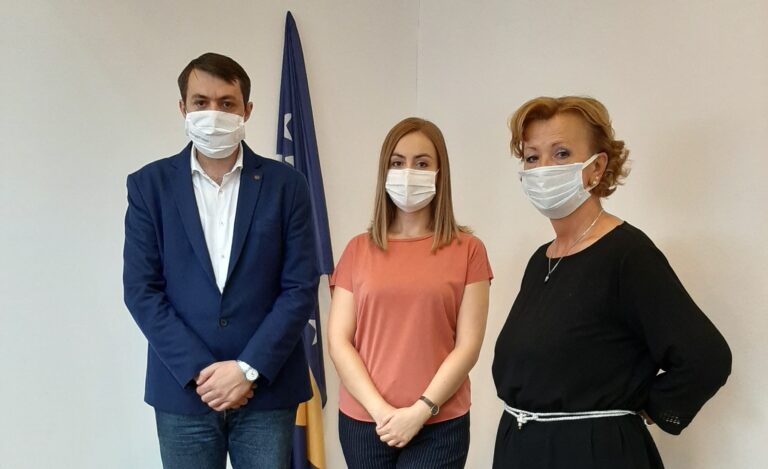 Ekonomski fakultet UNZE daje priliku svojim studentima