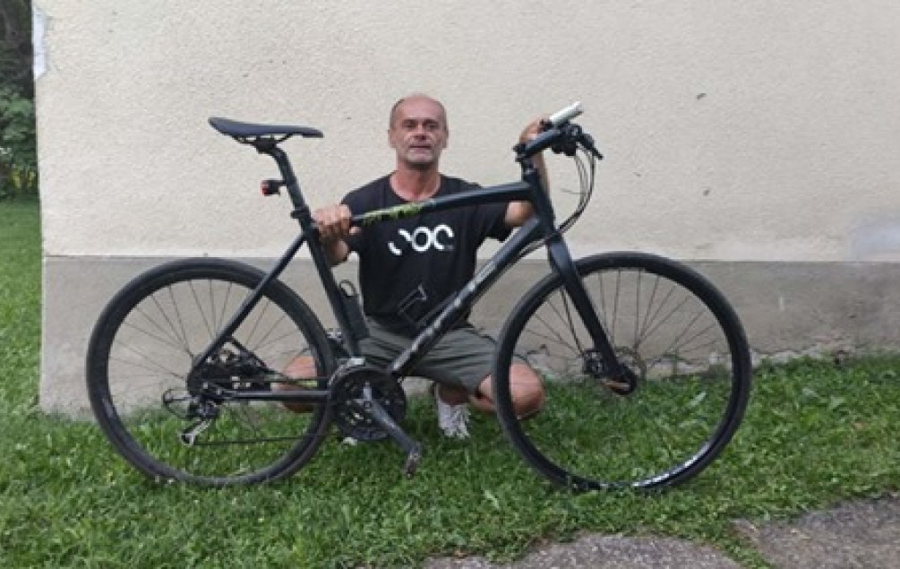 2E31635C E958 4CCF 85A6 A102F0198A66