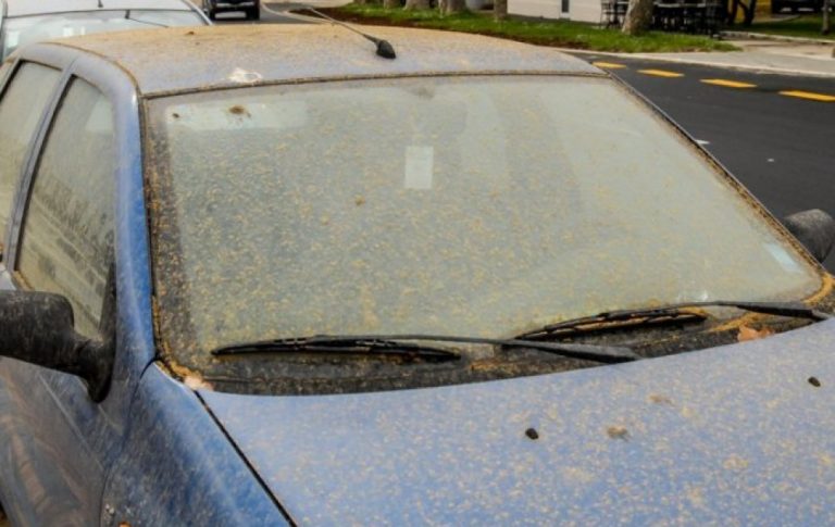 Stiže saharski pijesak, auta ne perite do utorka