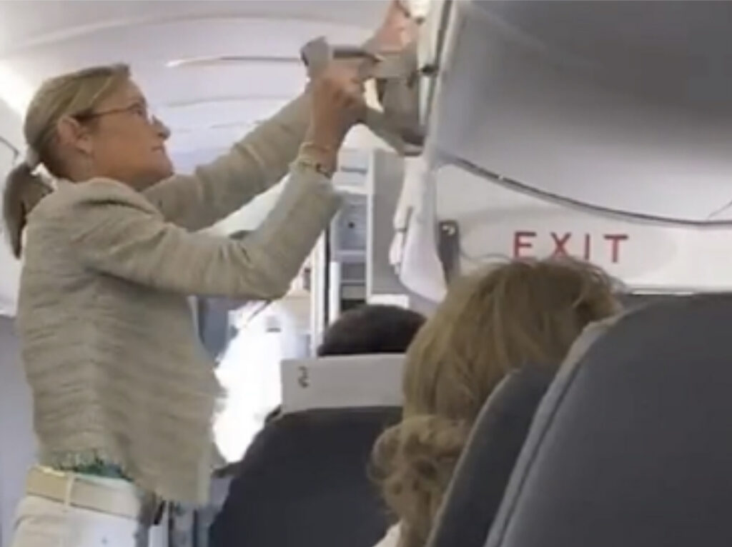 38F65E15 D60A 4811 BAAA 51344F6D6D1E