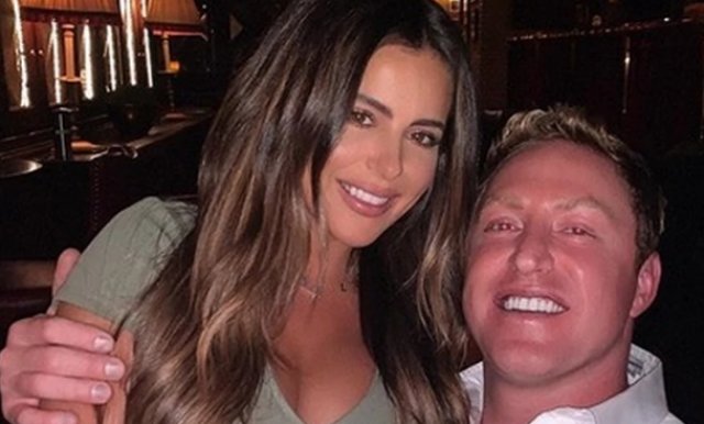 39C308BC 20A8 44A7 970A FA213032ABF6