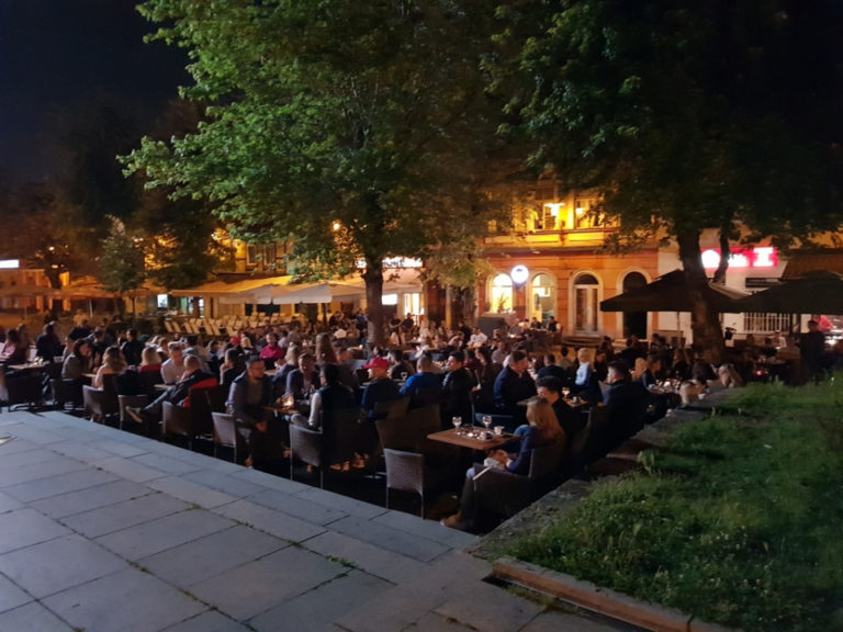 ZENICA Tradicionalno druženje nakon iftara uljepšava ramazan!