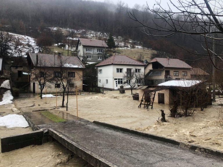 Sanacija klizišta u Zenici čeka ljepše dane
