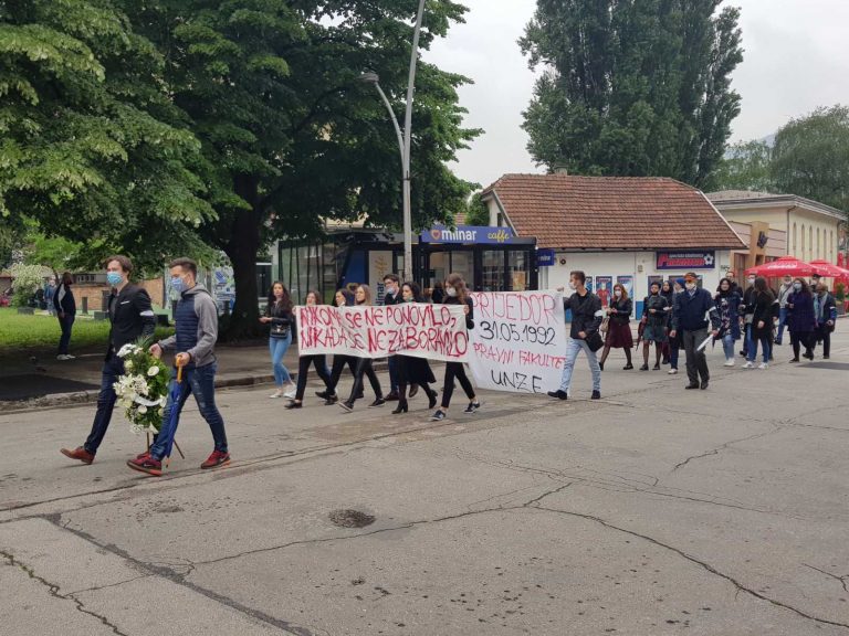 Zenica: Organiziran mimohod i odata počast žrtvama prijedorskog kraja