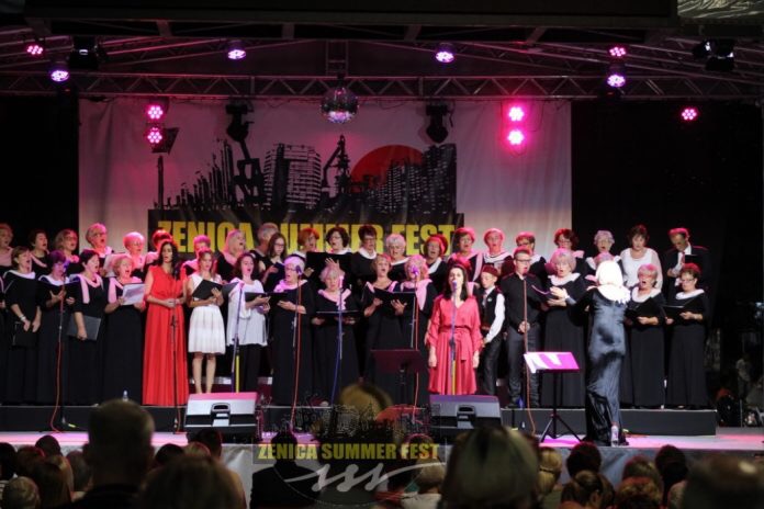 ZSF: Noć duhovne muzike u izvedbi Gradskog hora Kasiopeja (FOTO)