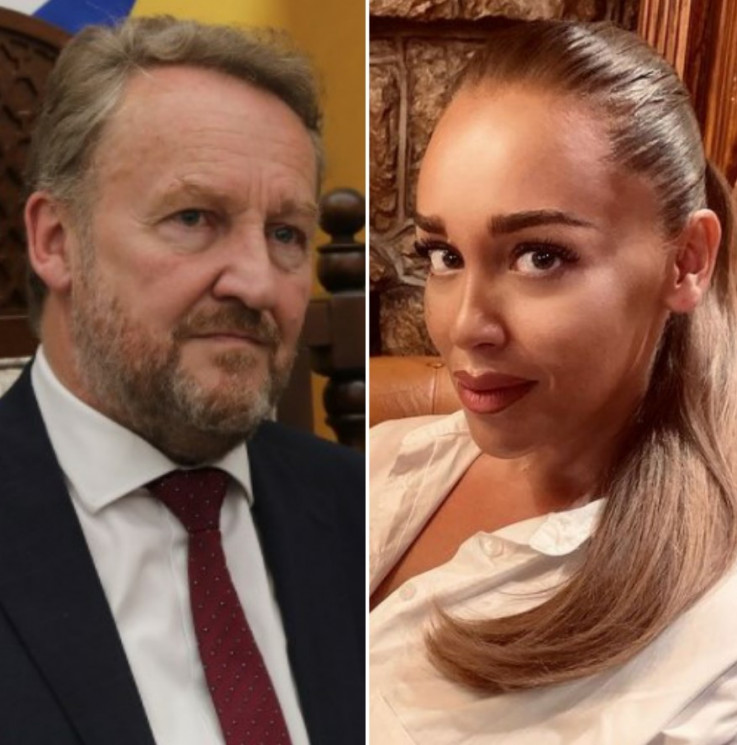 4E5030E9 CF5F 44D9 9D38 96A161641839