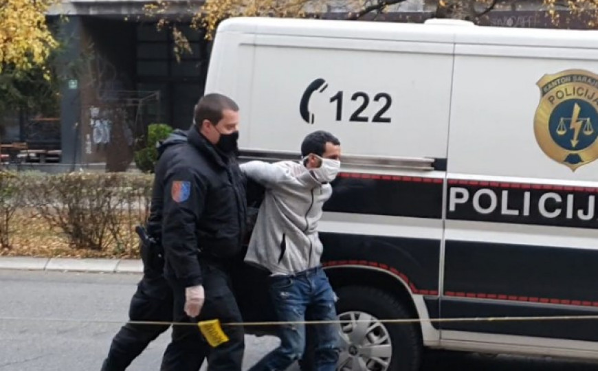 5400BF69 AD67 4751 8501 F857DBBCE2BE