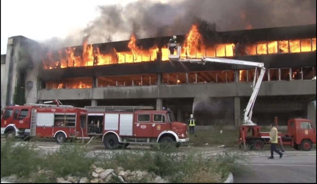 561C41D6 539B 4DA8 8D55 2D8BF5CEE03C