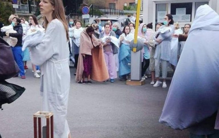 Potresne scene iz Zagreba: Porodilje na ulici s tek rođenim bebama u naručju