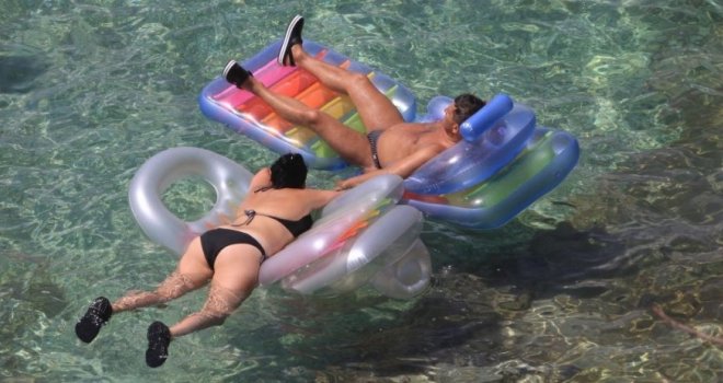 5a7ec0dd 4140 4051 a2b2 73730a0a0a66 cesi turisti jadran preview