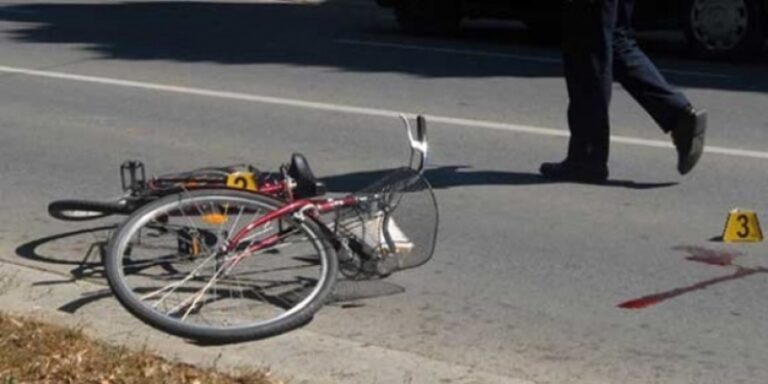 Bicklista poginuo u saobraćajnoj nesreći, uhapšen vozač “golfa”