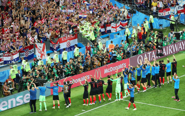 Fudbalski “Dan D”: Ko će biti novi svjetski prvak, Hrvatska ili Francuska?