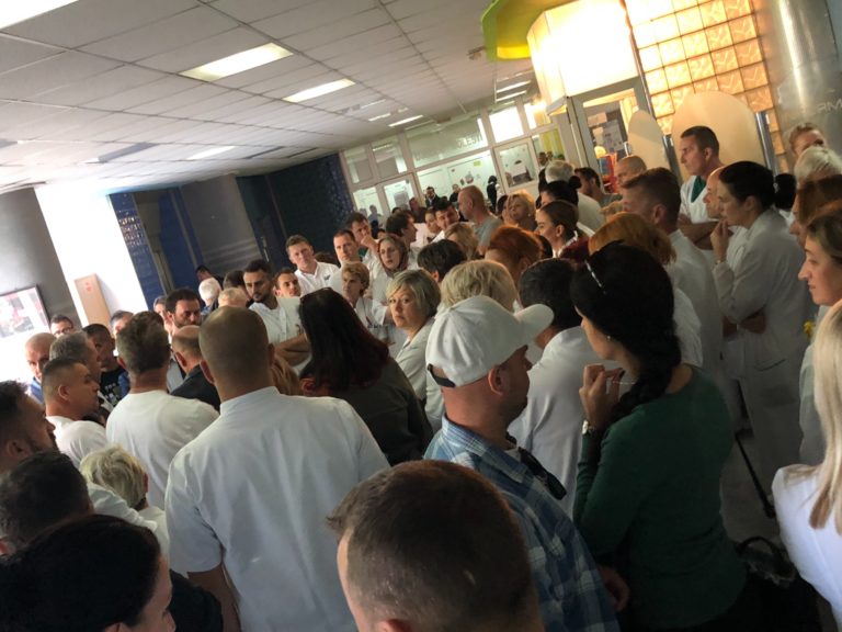 Zdravstveni radnici: Ako ne ispune zahtjeve, slijedi generalni štrajk