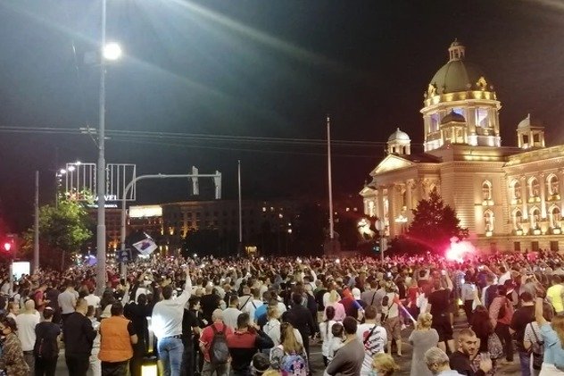 Veliki prosvjedi protiv diktature u Beogradu 632032EA-AB9F-4BCB-961D-CD1299263FCA