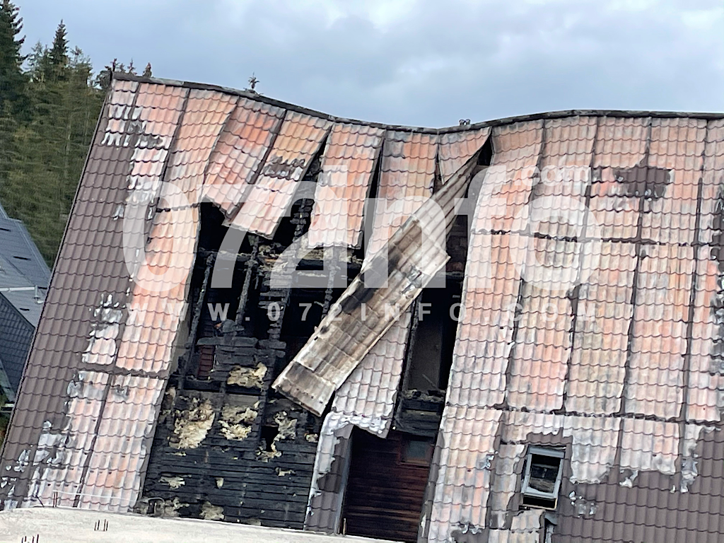 66C42753 B636 4440 903C A984DCD2EC52