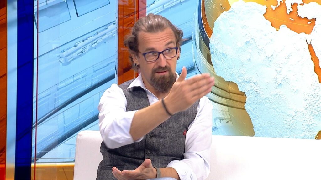 6BD1AA14 B875 46C0 B4B2 6C1977B5FFC9