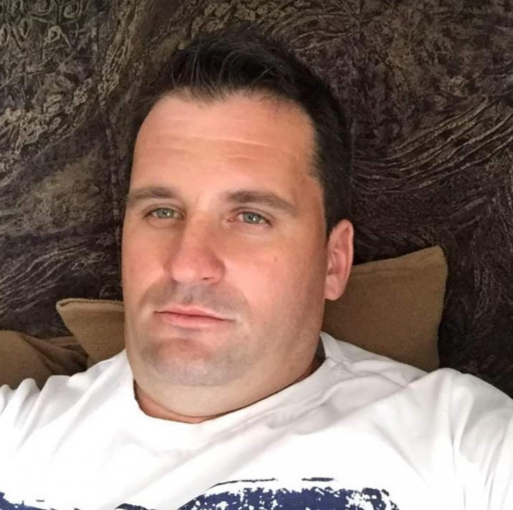 768DA88B 98BE 4698 A3D2 41B92E55F04C