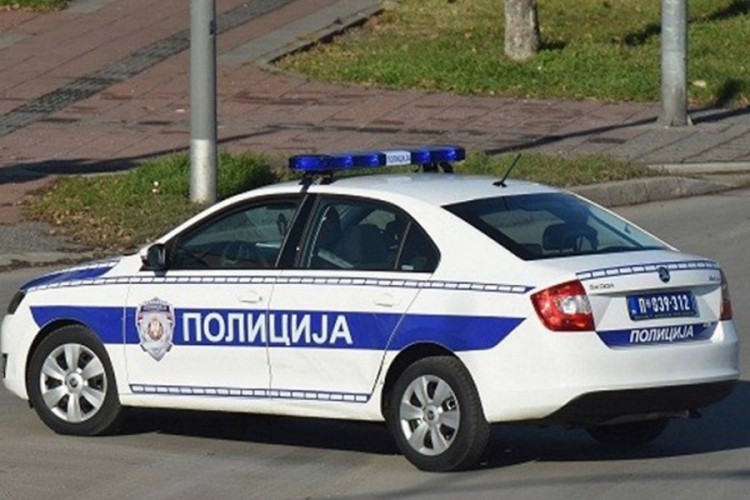 76929ABC 2037 45B8 A0A6 9137153930FE