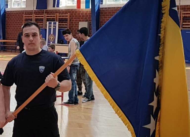 Policijski službenik na Vlašiću spasio život gostu: Porodica iskreno zahvalna