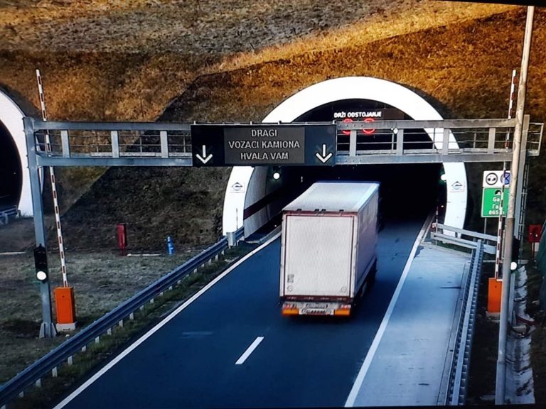 Autoceste FBiH: Dragi vozači kamiona, hvala vam!
