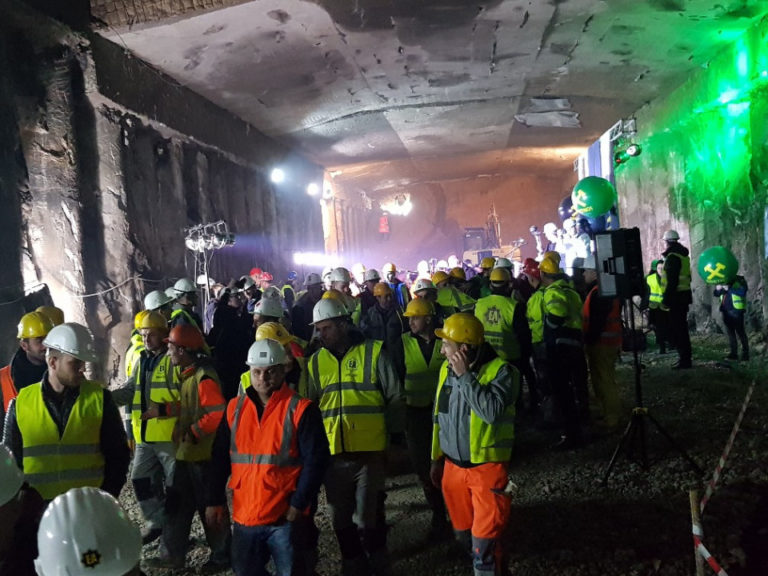 Probijena prva cijev tunela Pečuj kod Zenice dužine 620 metara