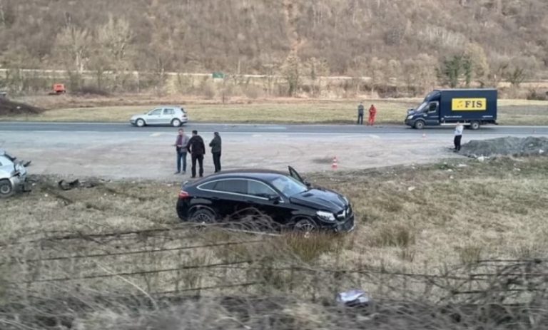 Nesreća kod Žepča: U sudaru četiri vozila povrijeđene tri osobe