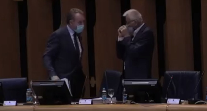 8A888FC0 FD15 475B 833E E8226017CC6E