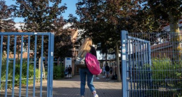 92084BE6 F790 4BC9 824A E2B70E2CBD22