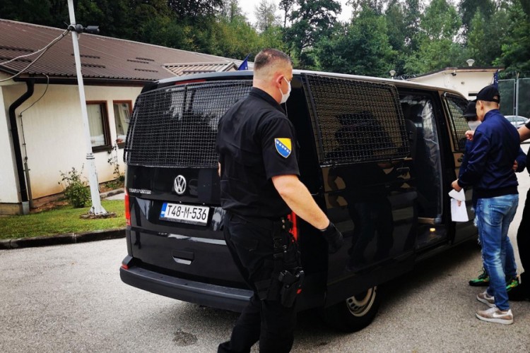 94DDF528 E5FC 4DD1 95C2 BDA5AC6344E0