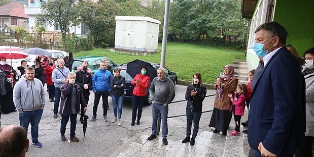 995C2282 5232 409A B252 92EA06F86882