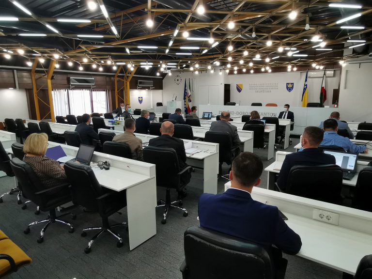 Odobreno pokretanje drugog ciklusa studija Arapskog jezika i književnosti na IPF-u, Đački dom u Zenici dobio ime književnika Nedžada Ibrišimovića