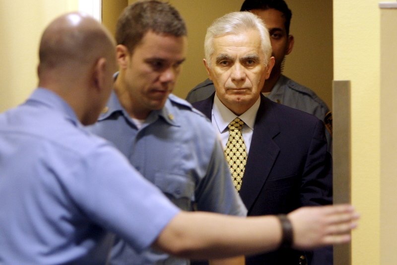 9D5AEEC3 342F 4293 988D 47382BD14CA3