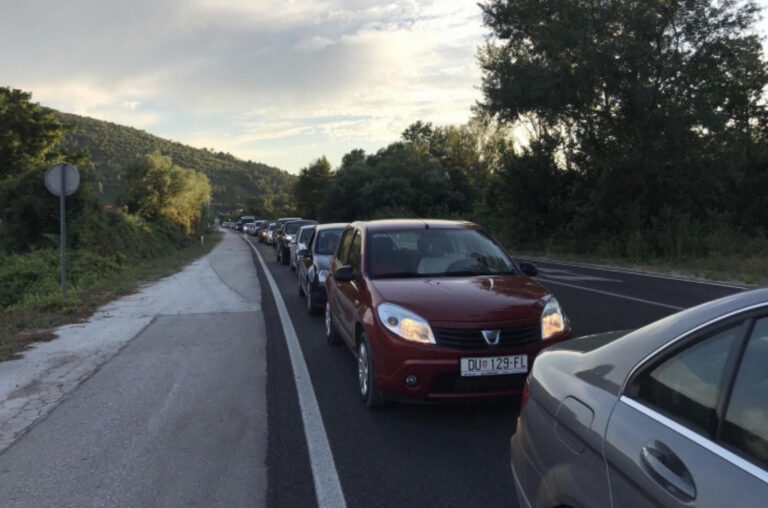 Spakovali kofere: Bosanci i Hercegovci zbog novih mjera i straha napuštaju Hrvatsku