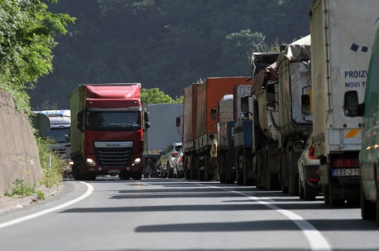 Kamiondžije iz cijele BiH se udružuju: Sve nas je manje, a prema nama se ponašaju kao da smo psi