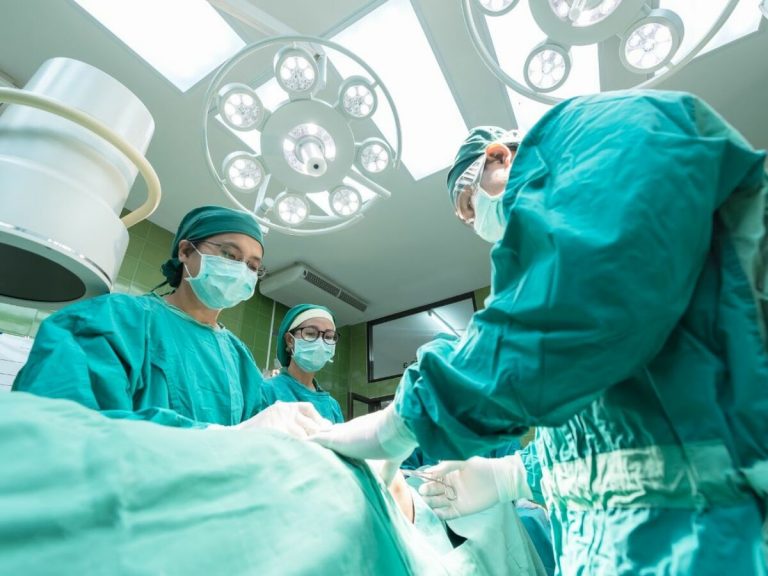 Uspjeh zeničkih neurohirurga: Prva endoskopska operacija diskus hernije u BiH