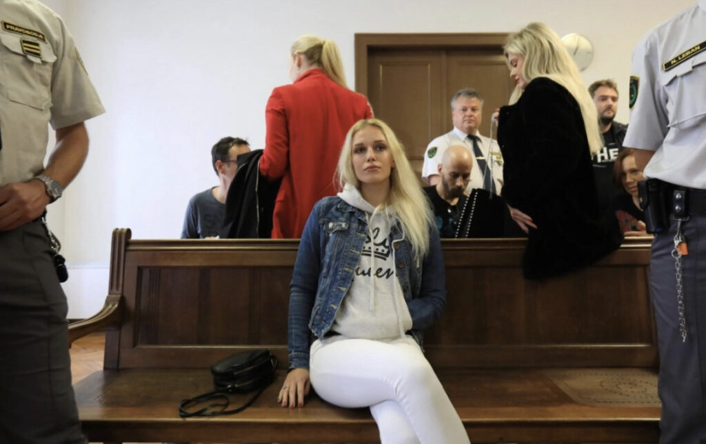 AB1DF610 6D55 4907 A514 5343395220B1