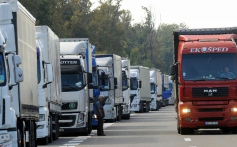 Jablanički privrednici najavili u četvrtak blokadu saobraćajnice kod tunela Crnaja