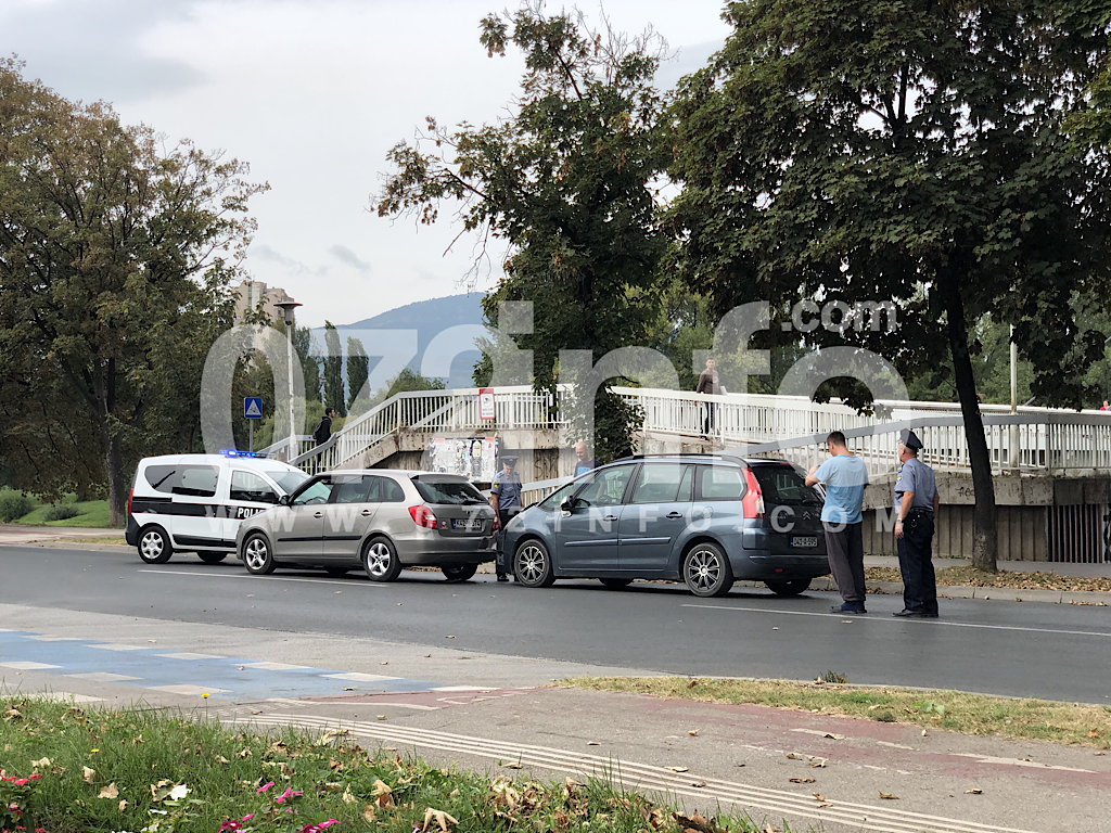 AF216262 674C 49E8 B81C A987A3B9DCC9