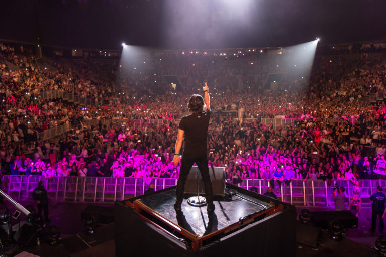 | NAGRADNA IGRA | 072INFO vas vodi na najveću žurku na Balkanu!