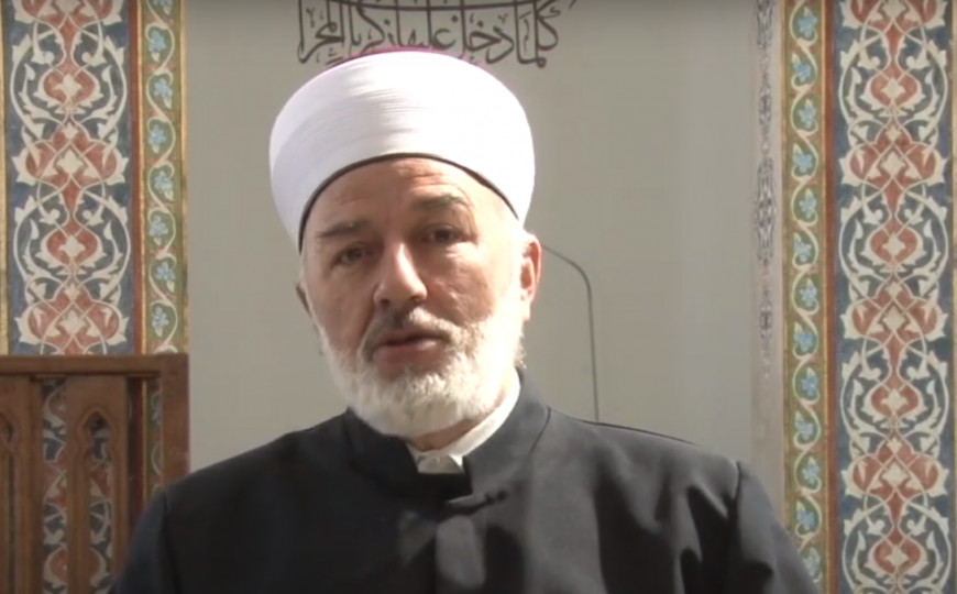 B9460242 6670 48F4 A75E 65F3425DFA99