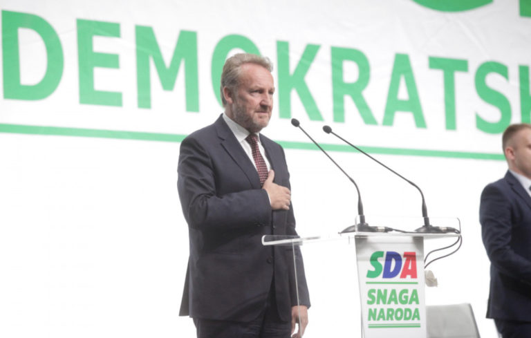 Bakir Izetbegović jednoglasno izabran za predsjednika SDA