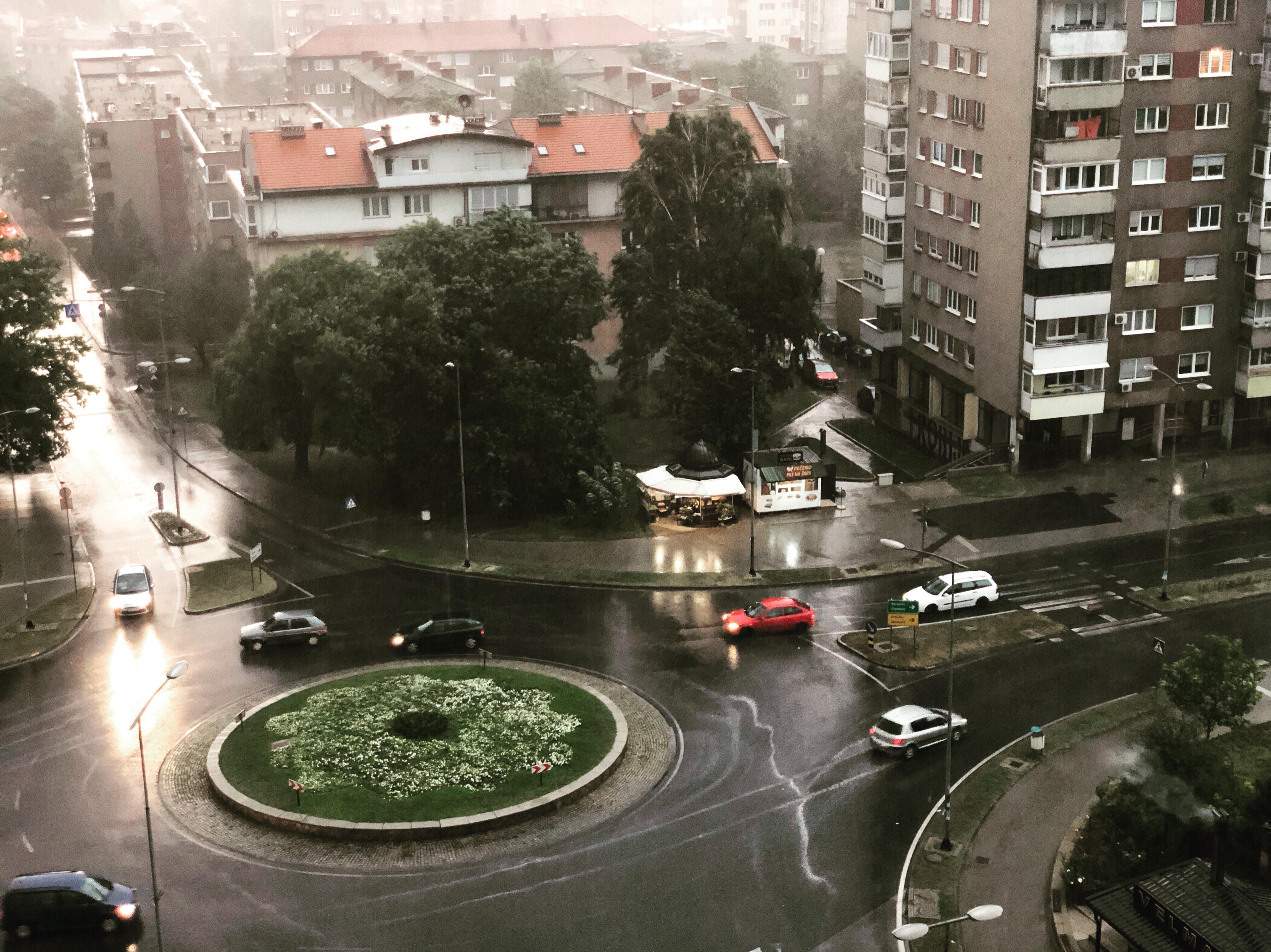 C1BA3DC8-CA71-4C43-8489-77A2946841DF