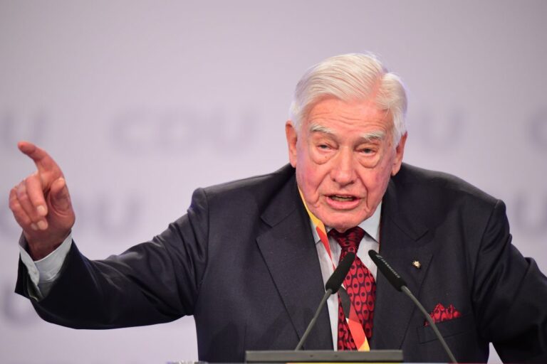 Christian Schwarz-Schilling: BiH je najveći gubitnik ratova u bivšoj Jugoslaviji