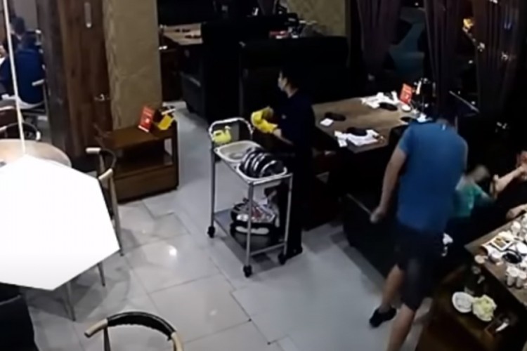 D4B09BEA CE0A 4B2C 8C4C 258FA16A5091