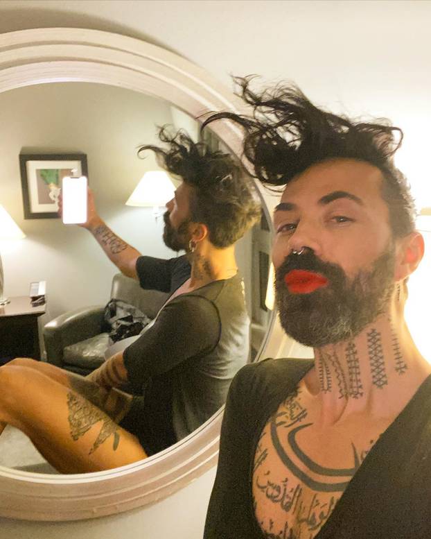 D7BCD1E0 036C 459B B6A2 2EB3D7A137DF