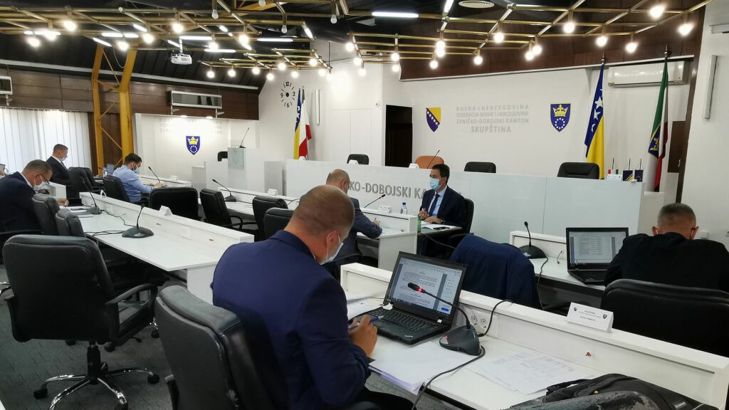 D9373824 6B7D 4AEE B096 BE0C43796BBD