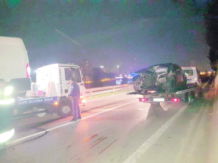 DA1B4254 BE79 493E 9B7F 7B35746CECA0