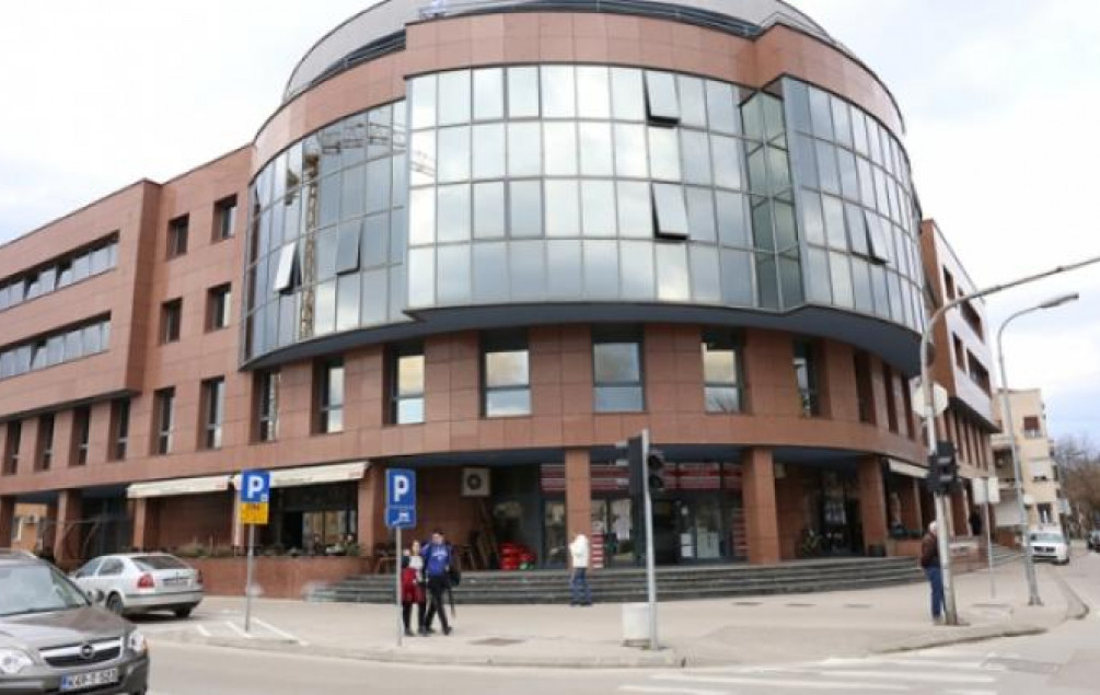 DAAF6D12 B13C 4A15 9D65 71509E9694B7