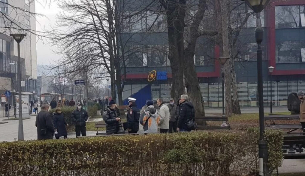 DAFDA15B 2B30 4068 B647 0D95941CB7F6